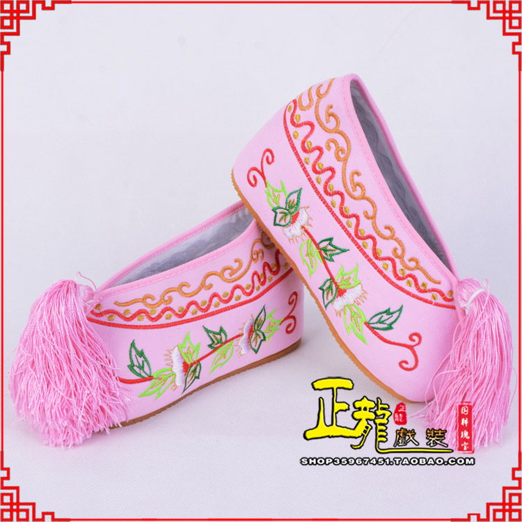 蔡甸花旦鞋女绣花彩鞋 舒适款草花内高彩鞋